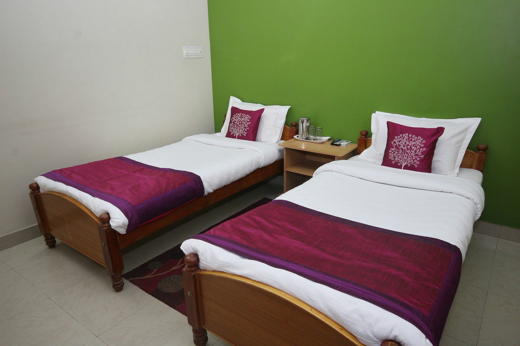 Itsy Hotels Shree Comforts Bangalore Exterior photo